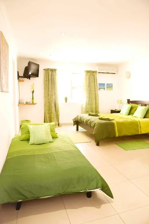 Cap Ou Pas Cap Guesthouse Gordonʼs Bay
